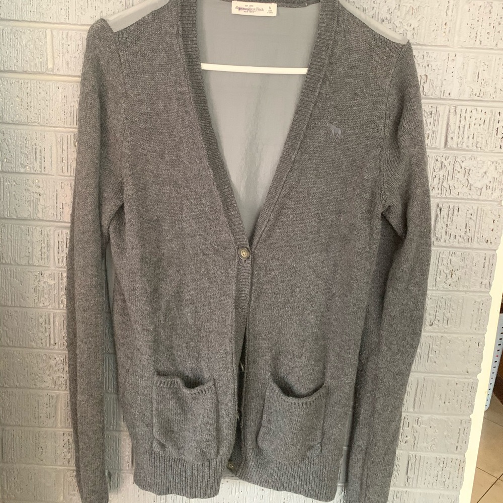 Abercrombie cardigan